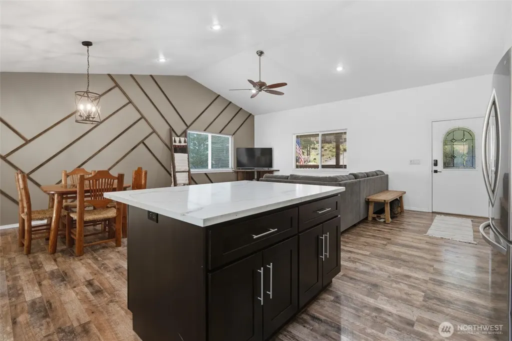 12847 Bear Lake Drive SW Port Orchard WA 98367