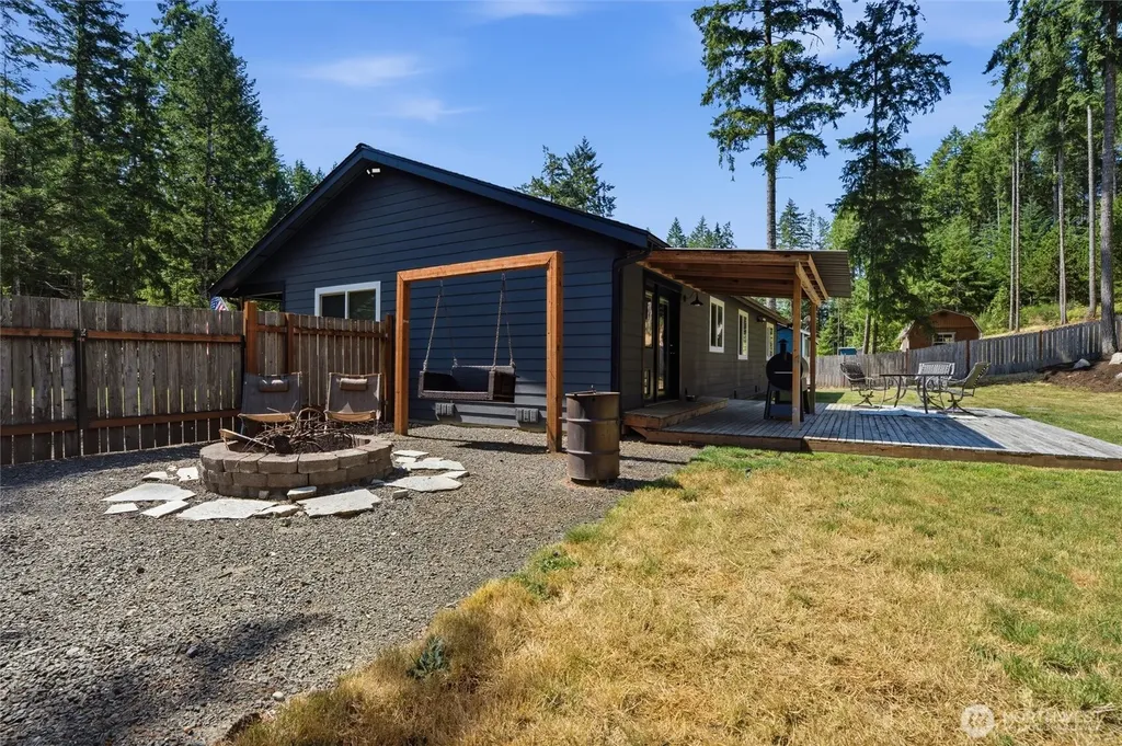 12847 Bear Lake Drive SW Port Orchard WA 98367