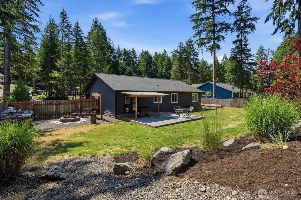 12847 Bear Lake Drive SW Port Orchard WA 98367