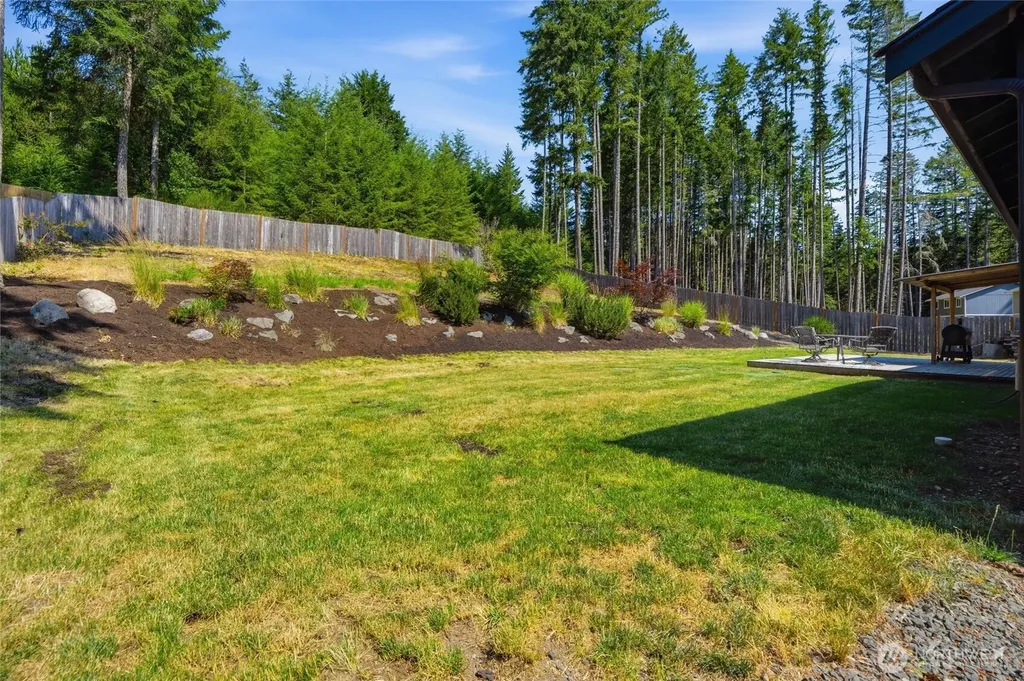 12847 Bear Lake Drive SW Port Orchard WA 98367