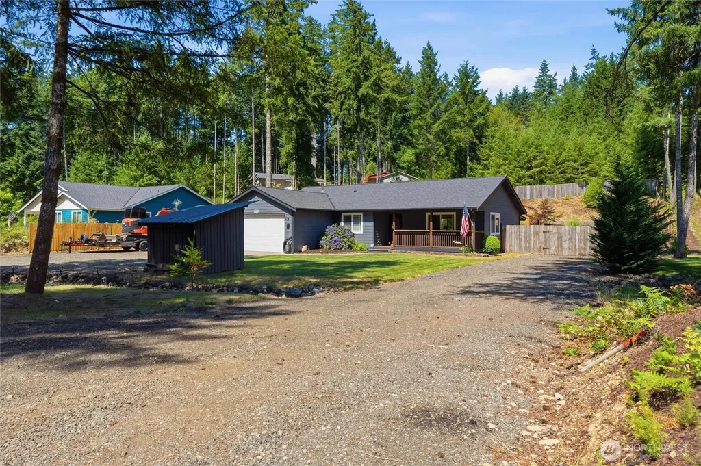 12847 Bear Lake Drive SW Port Orchard WA 98367