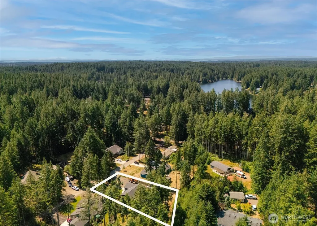 12847 Bear Lake Drive SW Port Orchard WA 98367