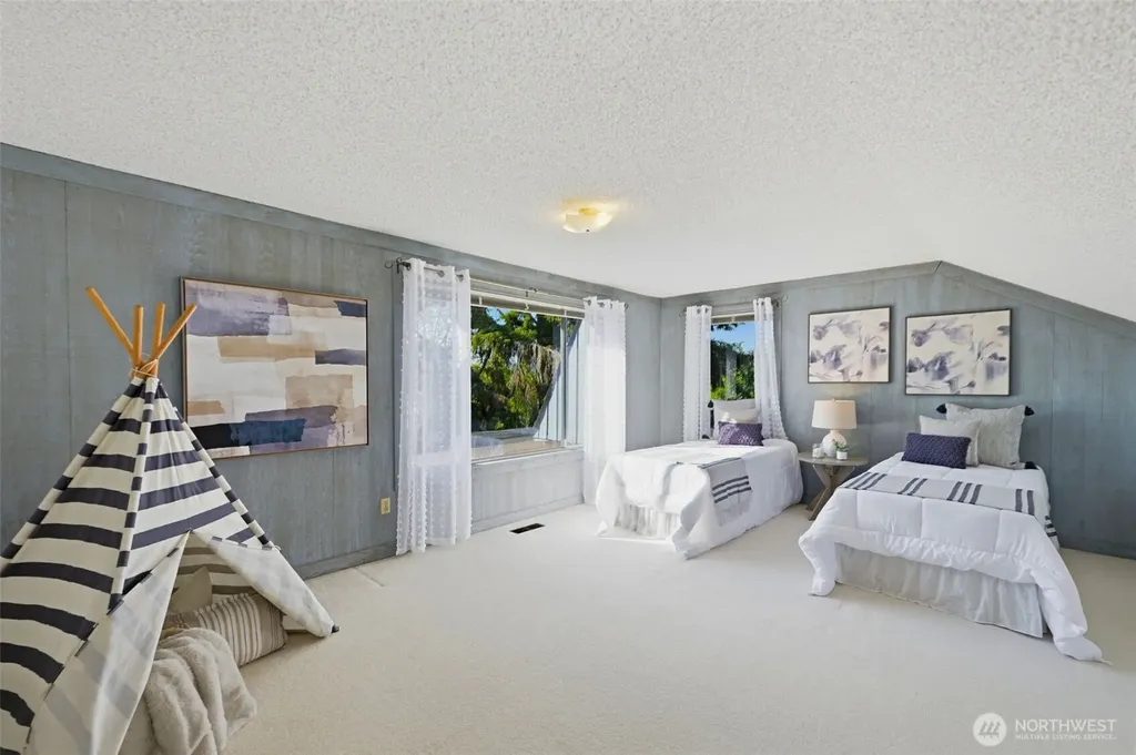 1204 38th Avenue Court Gig Harbor WA 98335