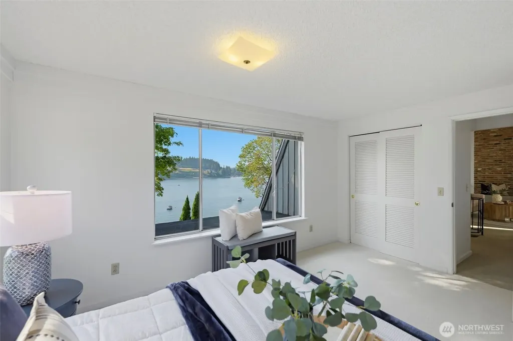 1204 38th Avenue Court Gig Harbor WA 98335