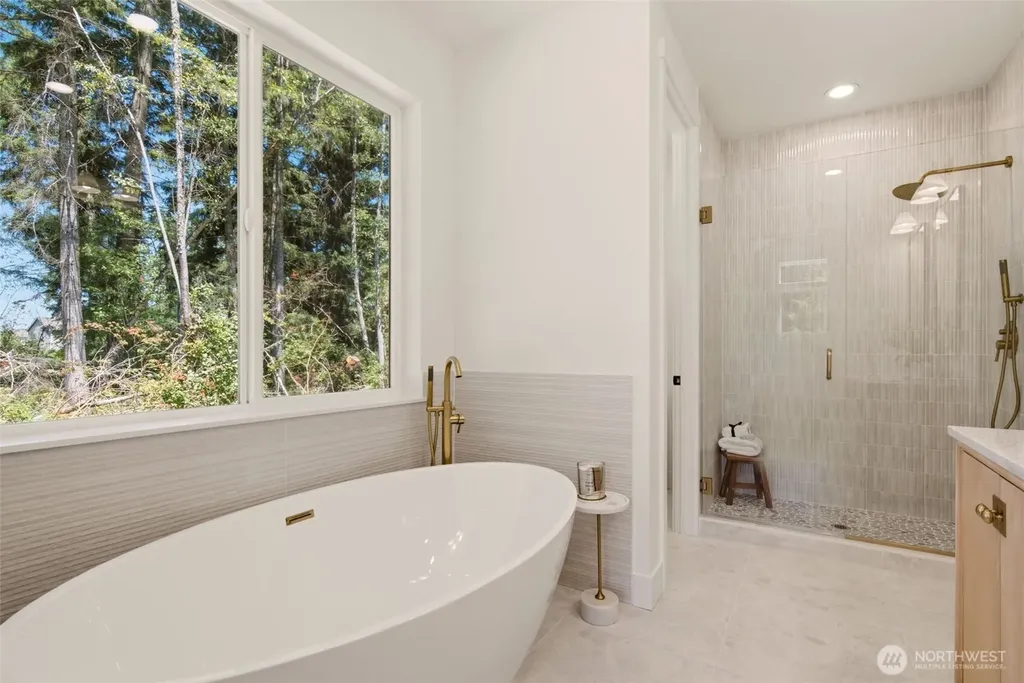 19310 116th Ave E Graham WA 98338