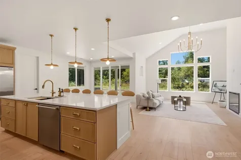 19310 116th Ave E Graham WA 98338