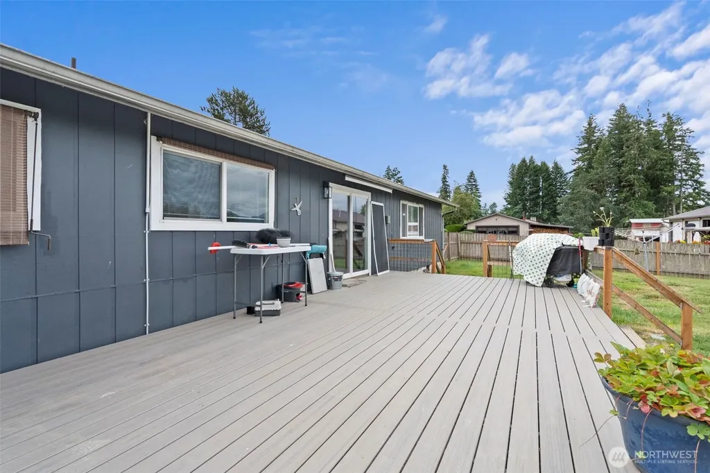 284 Lake Creek Road Chehalis WA 98532