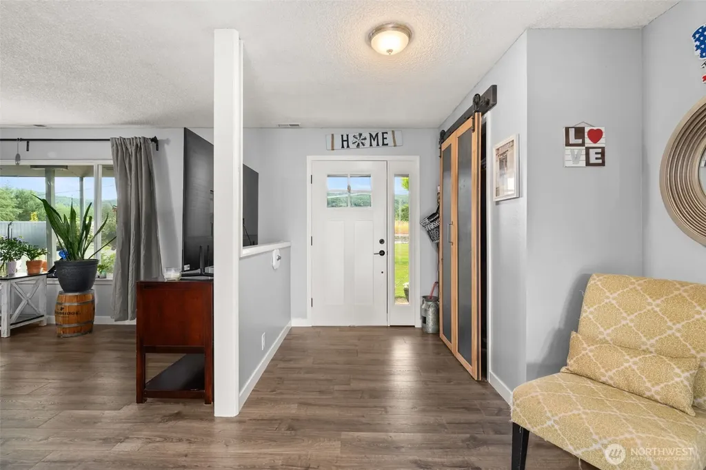 284 Lake Creek Road Chehalis WA 98532