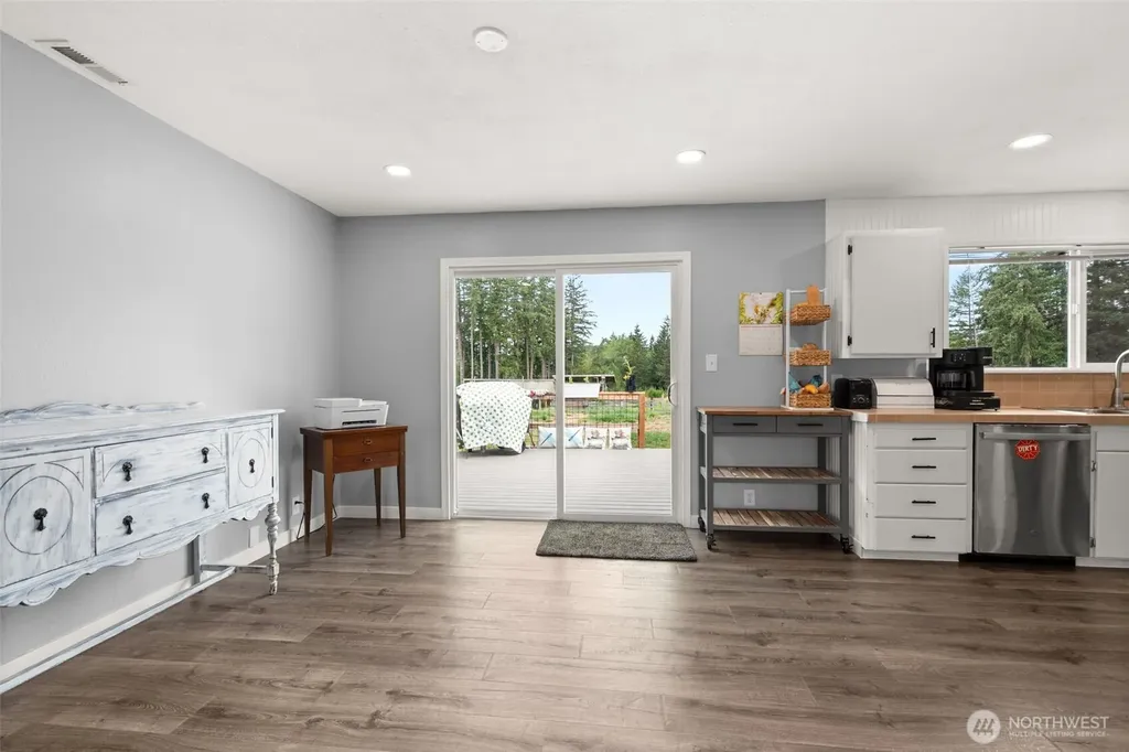 284 Lake Creek Road Chehalis WA 98532