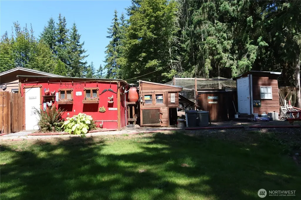 11 Landgrove Lane Sequim WA 98382