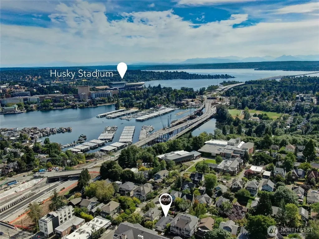 2353 Federal Avenue E Seattle WA 98102