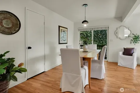 2353 Federal Avenue E Seattle WA 98102