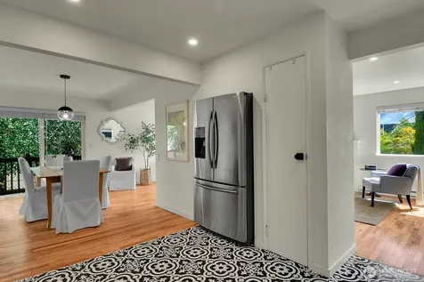 2353 Federal Avenue E Seattle WA 98102