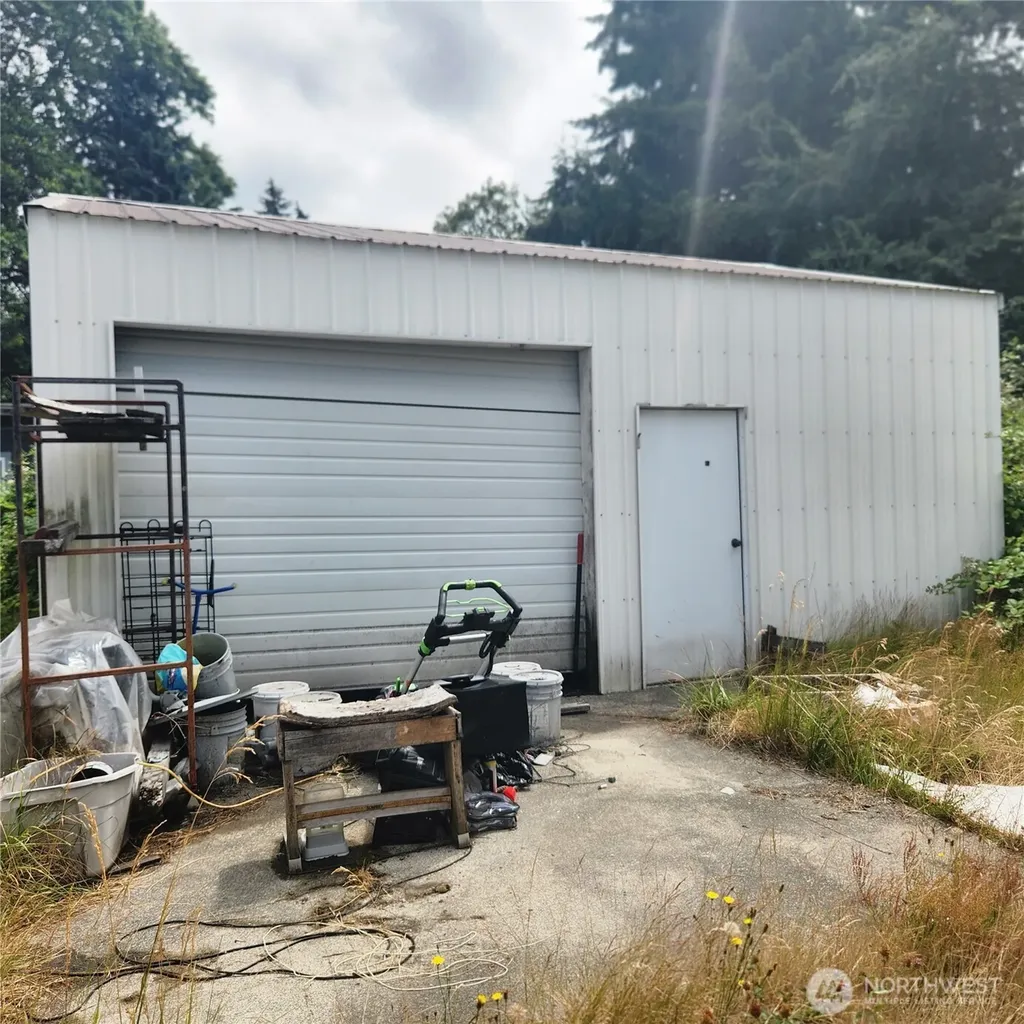 257 SW 131st Street Burien WA 98146