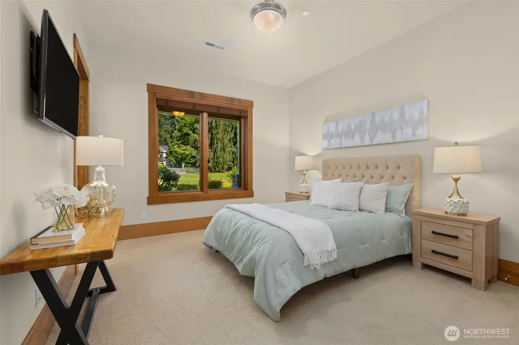 17115 159th Avenue NE Woodinville WA 98072