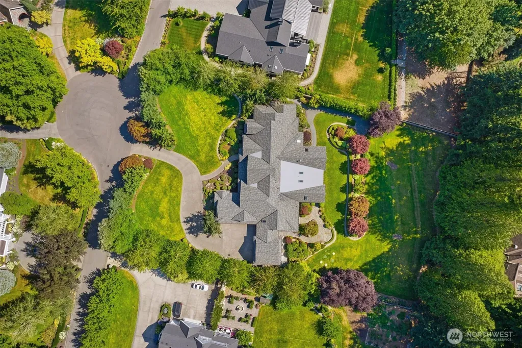 17115 159th Avenue NE Woodinville WA 98072