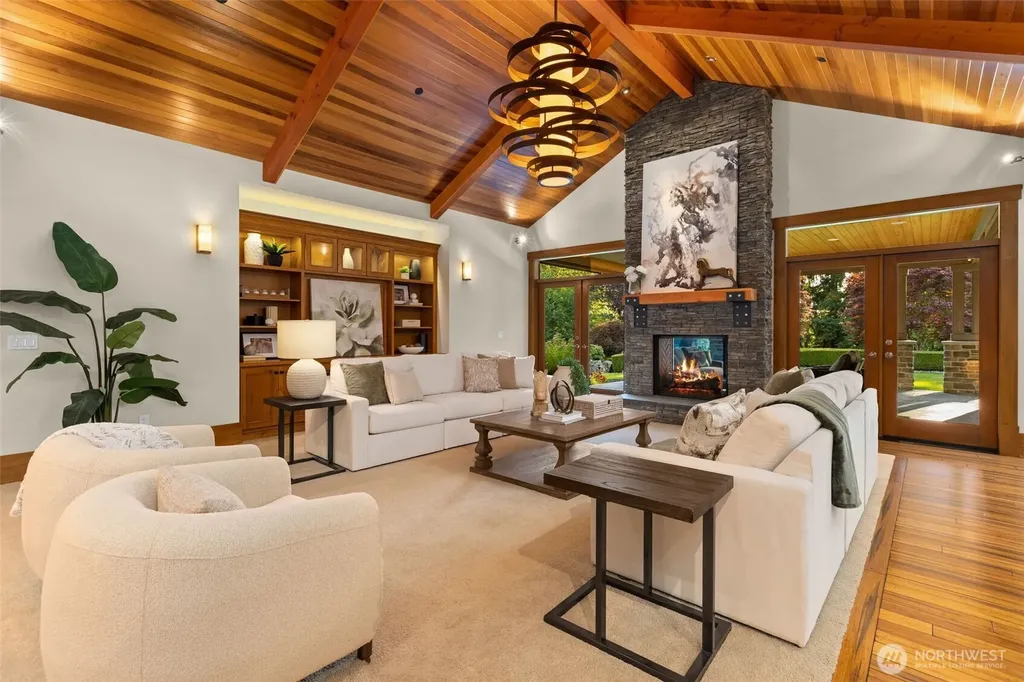 17115 159th Avenue NE Woodinville WA 98072