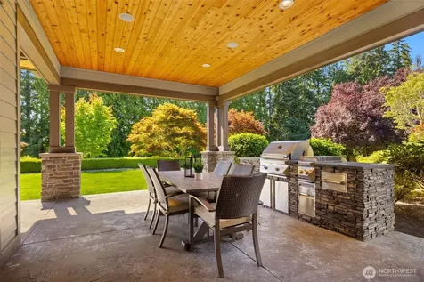 17115 159th Avenue NE Woodinville WA 98072