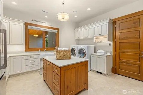 17115 159th Avenue NE Woodinville WA 98072