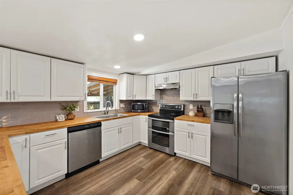 9522 203rd Avenue E Bonney Lake WA 98391