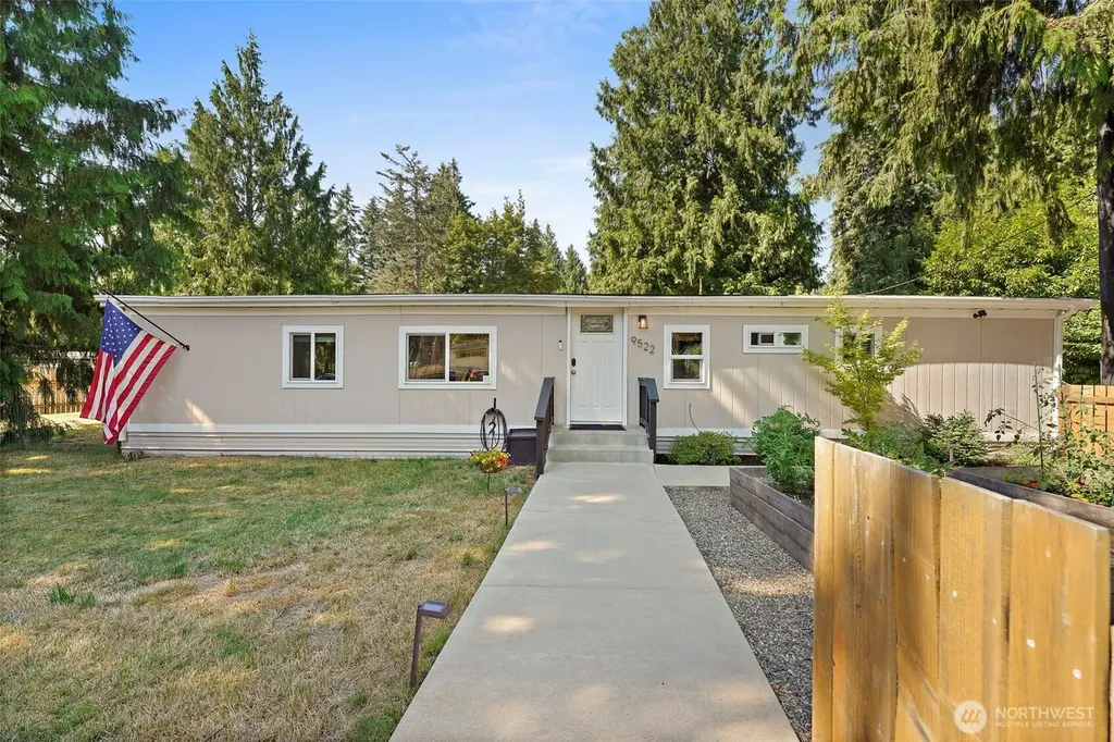 9522 203rd Avenue E Bonney Lake WA 98391