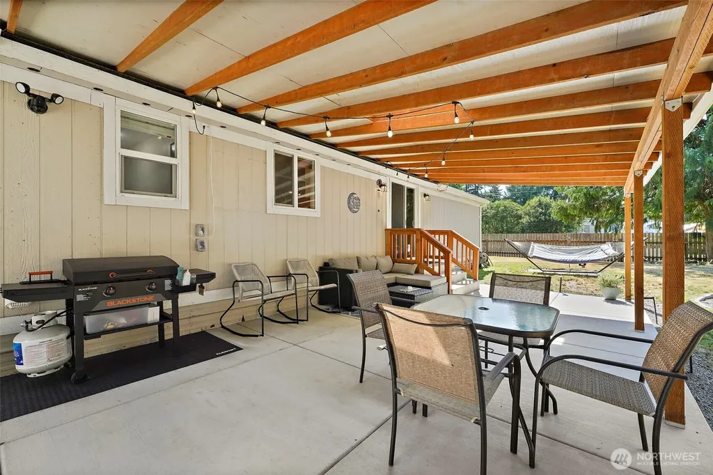 9522 203rd Avenue E Bonney Lake WA 98391