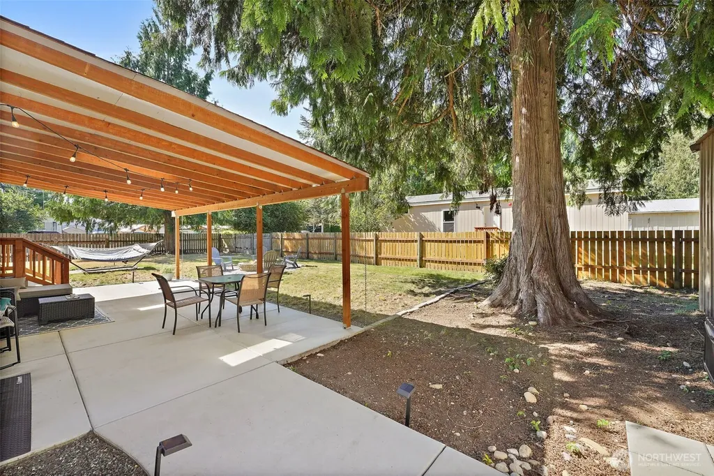 9522 203rd Avenue E Bonney Lake WA 98391