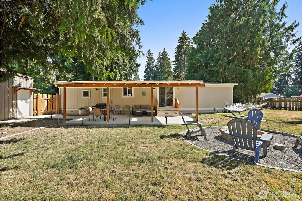 9522 203rd Avenue E Bonney Lake WA 98391
