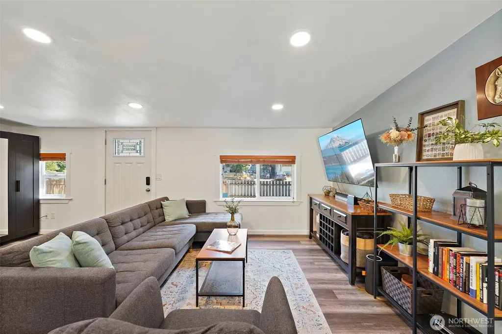 9522 203rd Avenue E Bonney Lake WA 98391