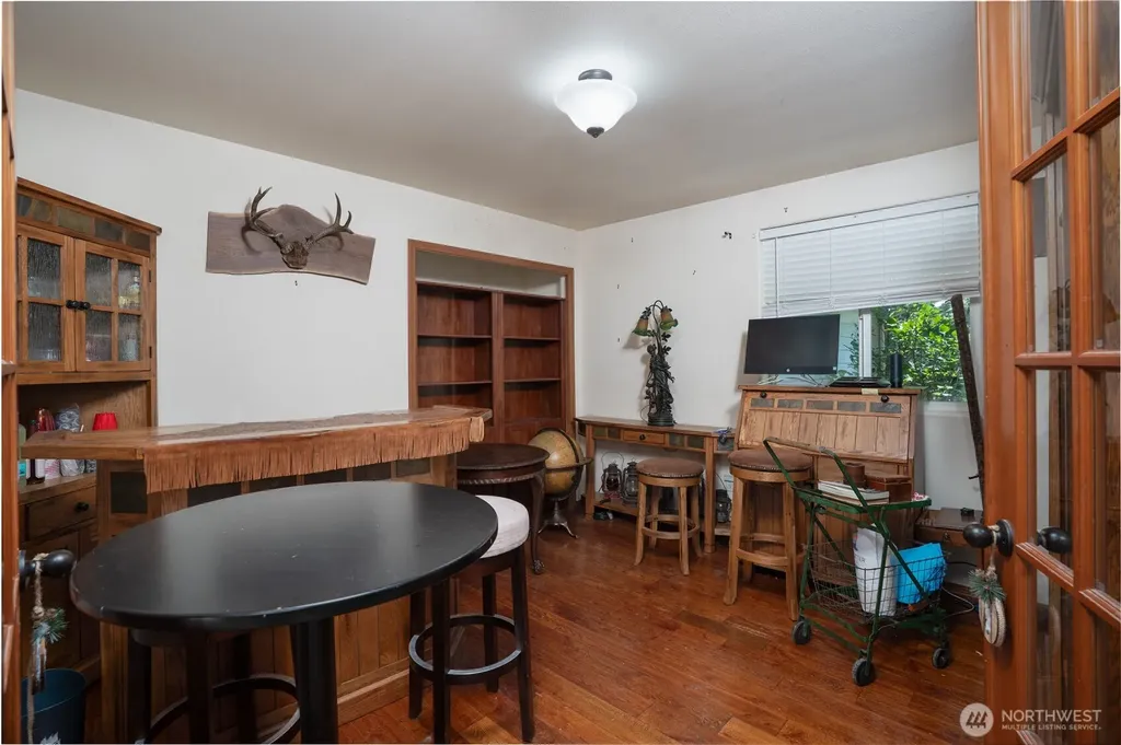 6517 12th Street E Fife WA 98424
