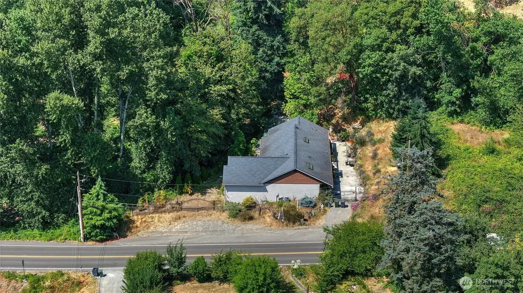 6517 12th Street E Fife WA 98424