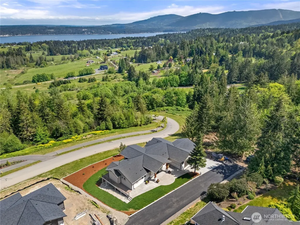 45 Tamerlane Loop Sequim WA 98382