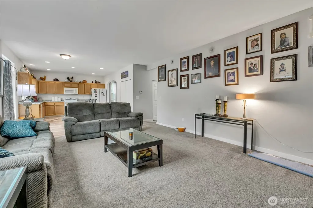16812 118th Avenue Ct E Puyallup WA 98374
