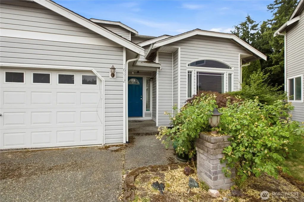 16812 118th Avenue Ct E Puyallup WA 98374