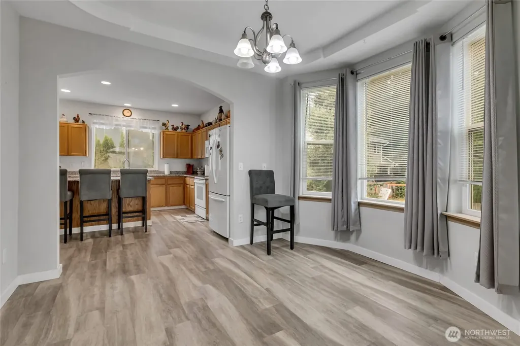 16812 118th Avenue Ct E Puyallup WA 98374