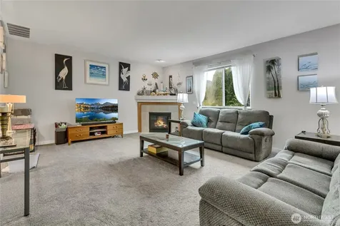 16812 118th Avenue Ct E Puyallup WA 98374