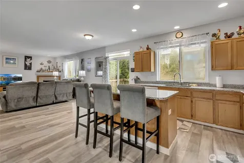16812 118th Avenue Ct E Puyallup WA 98374