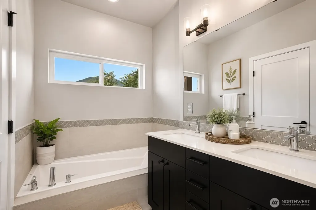 1058 Cabin Creek Lane SW Issaquah WA 98027