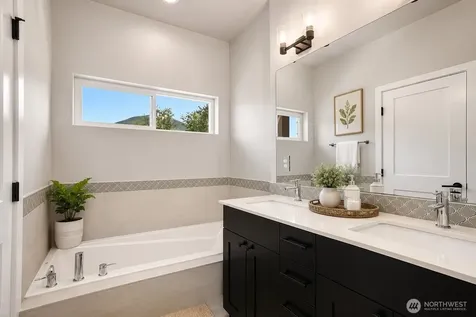 1058 Cabin Creek Lane SW Issaquah WA 98027