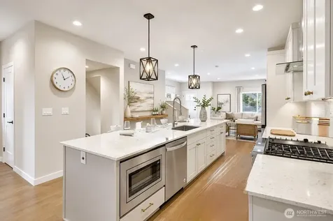 1058 Cabin Creek Lane SW Issaquah WA 98027