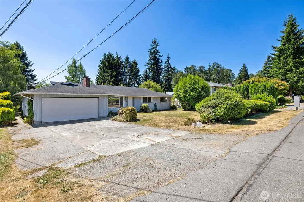 804 94th Street SE Everett WA 98208