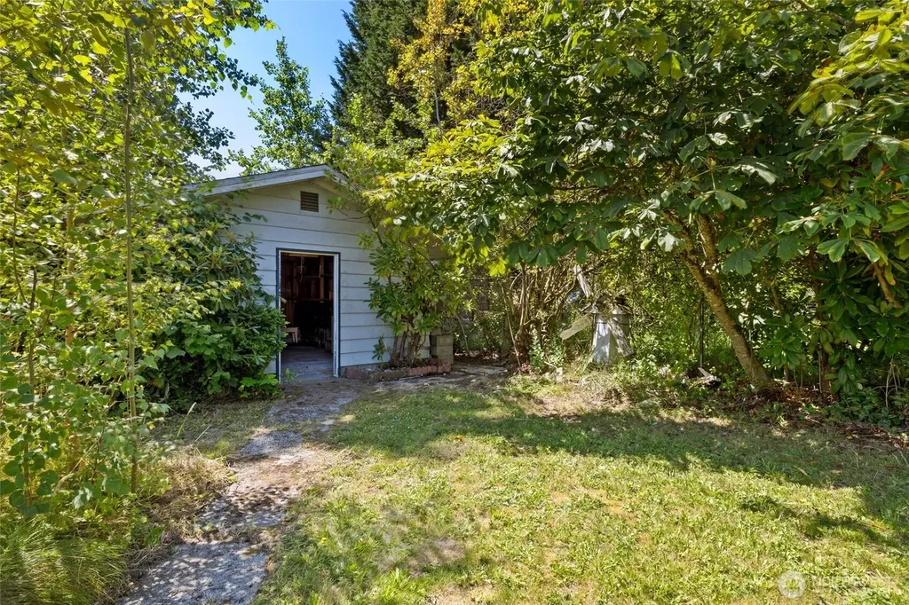804 94th Street SE Everett WA 98208