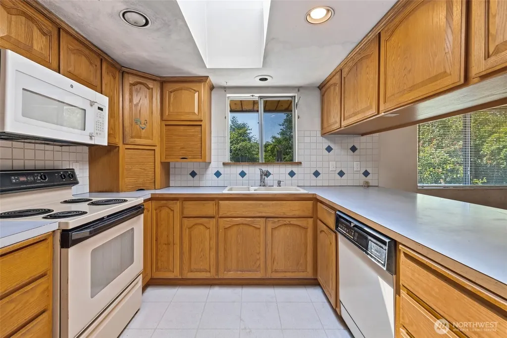 804 94th Street SE Everett WA 98208