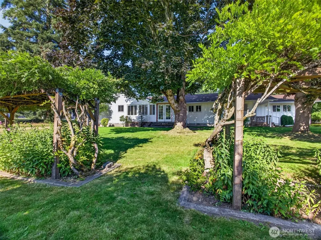 8918 230th Avenue E Buckley WA 98321
