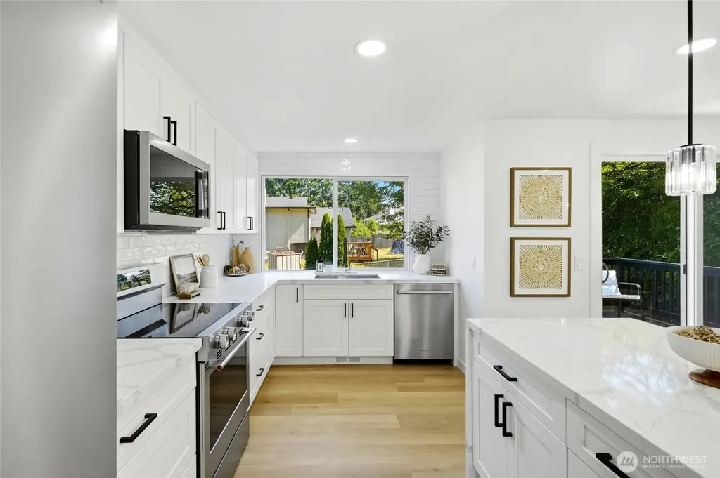 12936 NE 130th Street Kirkland WA 98034