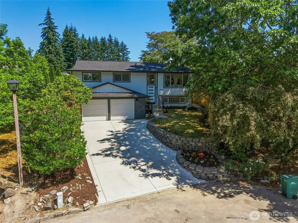 12936 NE 130th Street Kirkland WA 98034