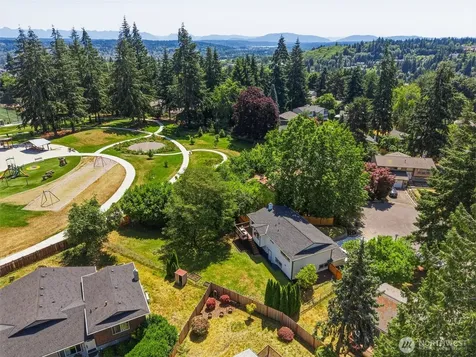 12936 NE 130th Street Kirkland WA 98034