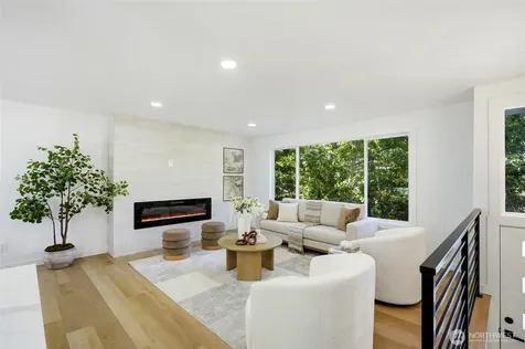 12936 NE 130th Street Kirkland WA 98034