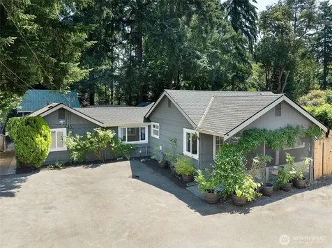 11350 28th Avenue NE Seattle WA 98125