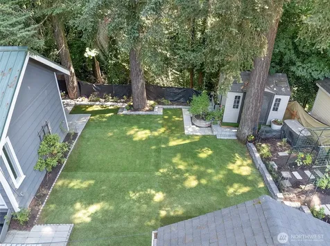 11350 28th Avenue NE Seattle WA 98125